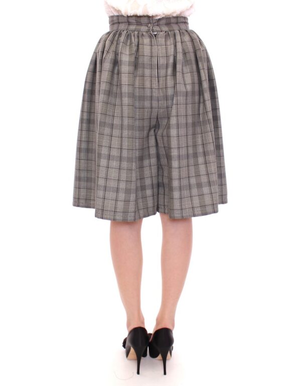 NOEMI ALEMÁN Elegant Gray Checkered Wool Shorts Skirt - Image 3