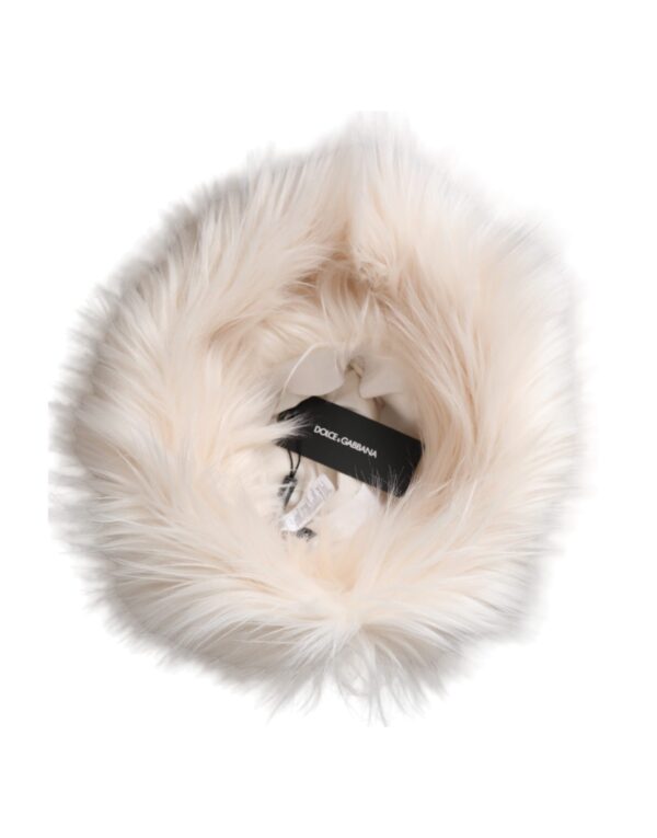Dolce & Gabbana White Acrylic Fur Womens Bucket Hat - Image 6