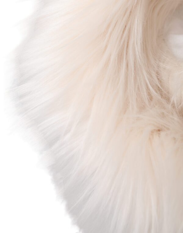 Dolce & Gabbana White Acrylic Fur Womens Bucket Hat - Image 7