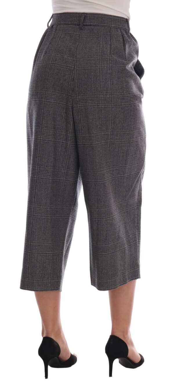 Dolce & Gabbana Elegant Gray Check Capri Wool Pants - Image 3