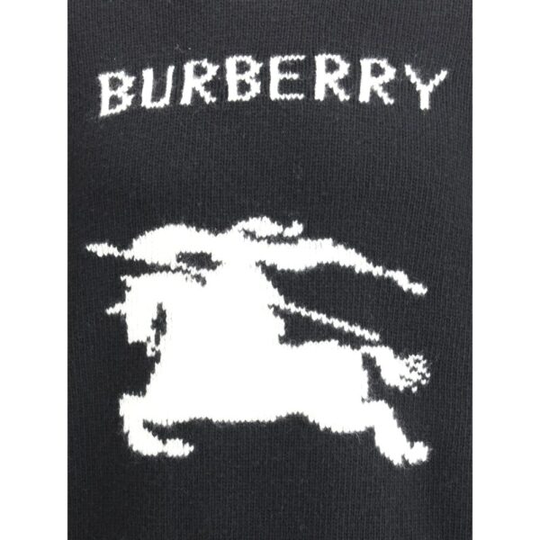 Burberry's Equestrian Knight logo sweater - Image 3