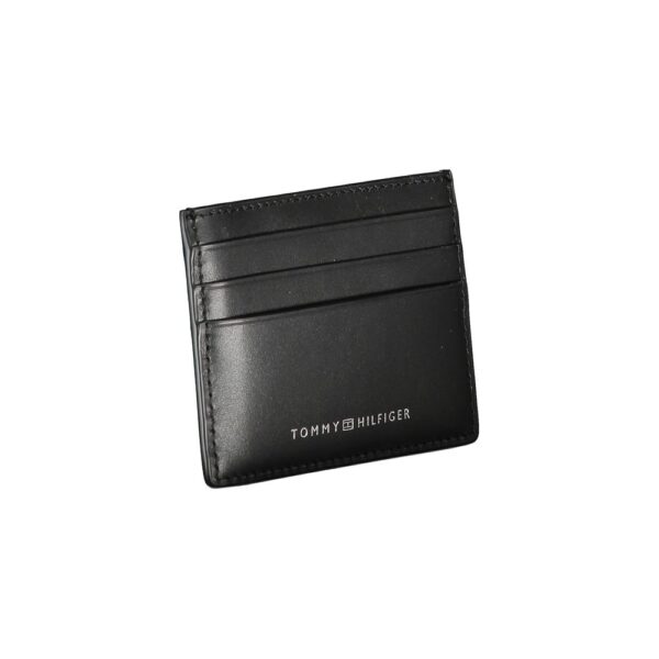 Tommy Hilfiger Chic Black Leather Card Holder with Contrast Detailing - Image 3