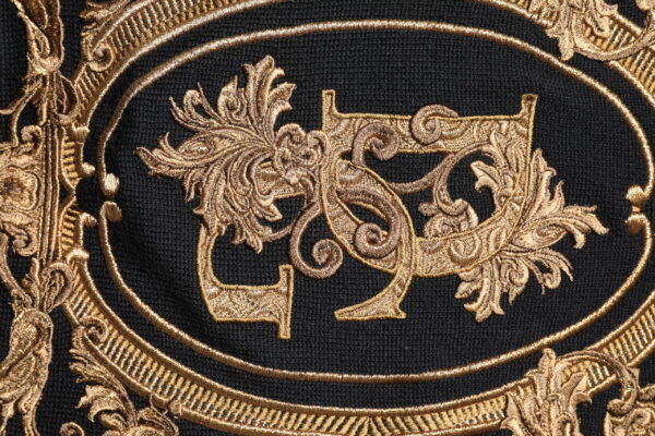 Dolce & Gabbana Black Logo Embroidery Knit Pullover Sweater - Image 6