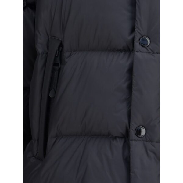 Burberry Down Jacket with detachable sleeves - Image 2